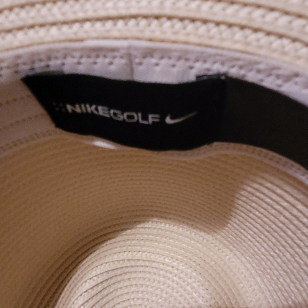 (NWOT) Nike Womens Tan Golf  Summer Sun Hat - Picture 2 of 6